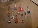 10 plastieken gitaren, Muziek en Instrumenten, Ophalen of Verzenden