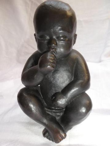 Stenen beeld baby op potje, Enlèvement, Comme neuf, Hummel