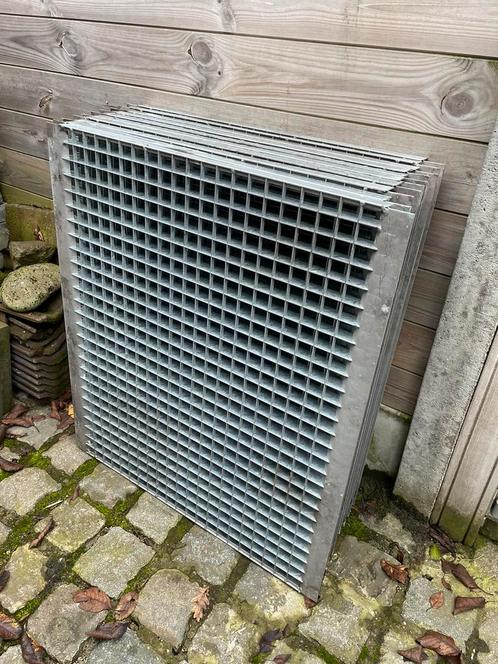 Stalen Looprooster gegalvaniseerd verzinkt 80x90, Doe-het-zelf en Bouw, Metalen, Nieuw, IJzer, Ophalen