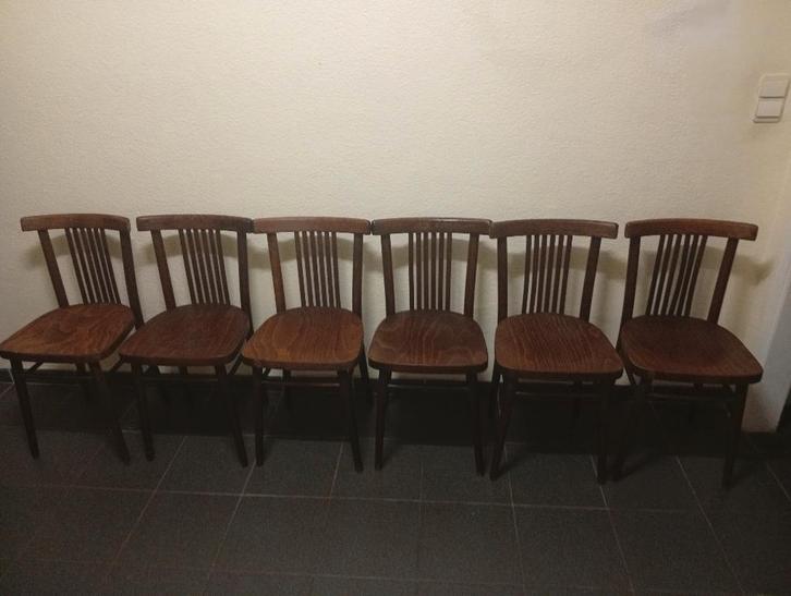 Set van 8 vintage café-, bistro-, brasseriestoelen, Antiek en Kunst, Antiek | Meubels | Stoelen en Sofa's, Ophalen
