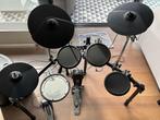 Drumstel ROLAND TD-4 MET BOX (versterker) inbegrepen!, Muziek en Instrumenten, Drumstellen en Slagwerk, Ophalen, Zo goed als nieuw