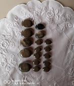 Grijze oude knopen, Hobby en Vrije tijd, Ophalen of Verzenden