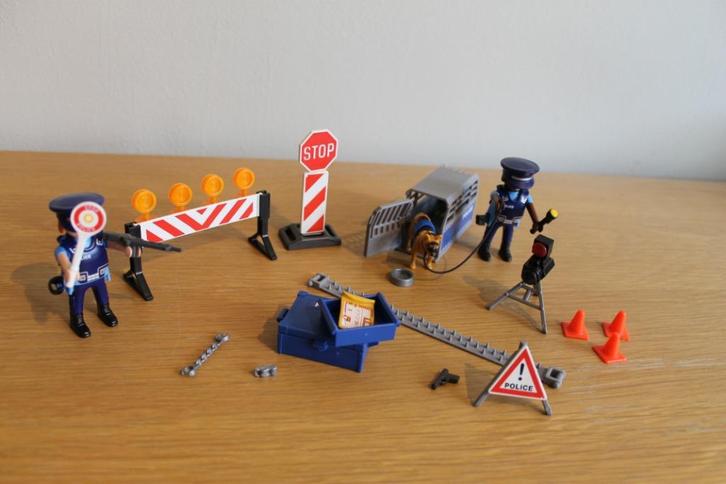 Barrage police Playmobil 6924 COMPLET, Kinderen en Baby's, Speelgoed | Playmobil, Zo goed als nieuw, Complete set, Ophalen