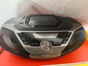 Radio / cd speler beschikbaar voor biedingen