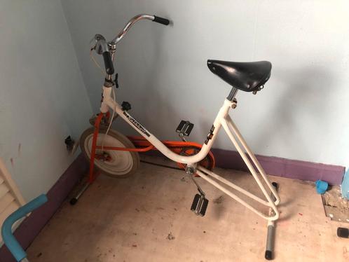 Vélo d’appartement vintage, Sport en Fitness, Fitnessmaterialen, Zo goed als nieuw, Ophalen