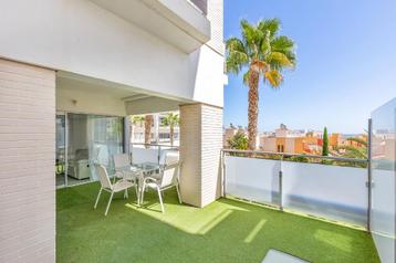 Appartement moderne à vendre avec terrasse spacieuse à Villa