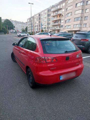 Seat Ibiza 1.4 75ch essence, Euro 4, LEZ ok 2030, sans CT  disponible aux enchères