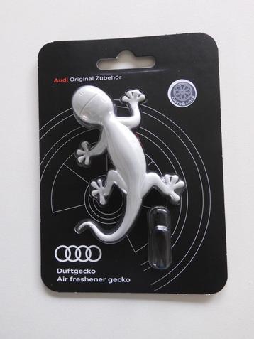 Audi luchtverfrisser (in de vorm van een gecko)