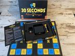 30 seconds Pijlsnel partyspel zwarte uitgave [s183], Hobby en Vrije tijd, Gezelschapsspellen | Bordspellen, Ophalen of Verzenden