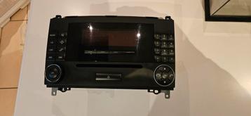 Originele Mercedes B klasse w245 Radio. beschikbaar voor biedingen