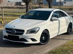 CLA 200D* AUTOMAAT*PROPER WAGEN!, Auto's, Mercedes-Benz, Stof, Zwart, Wit, Bedrijf