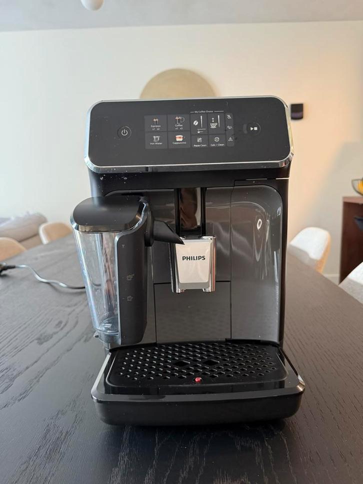 Philips LatteGo series 2300 EP2334/10 espressomachine, Elektronische apparatuur, Koffiezetapparaten, Zo goed als nieuw, Gemalen koffie