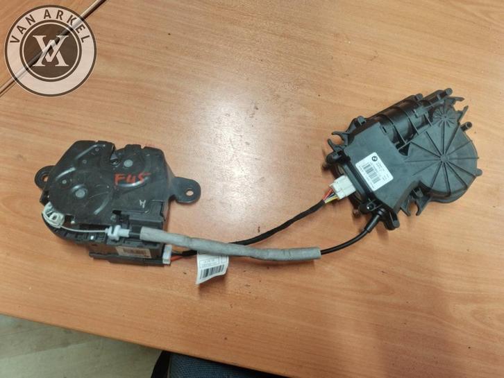 bmw f45 achterklep slot meganisme soft close, Auto-onderdelen, Carrosserie, BMW, Gebruikt, Ophalen of Verzenden