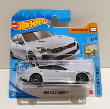 Hot Wheels 2019 Kia Stinger GT Licht Grijs (2020) beschikbaar voor biedingen