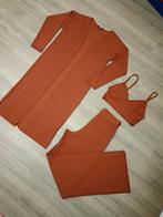 Ensemble 3 pièces, Kleding | Dames, Homewear, Maat 38/40 (M), Bruin, Verzenden, Missguided