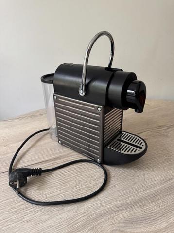 Nespresso Krups Pixie XN3005 - koffiezetapparaat beschikbaar voor biedingen