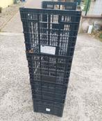 Caisses plastique tre bon etat empilable a ransart prix 2,5, Enlèvement, Comme neuf