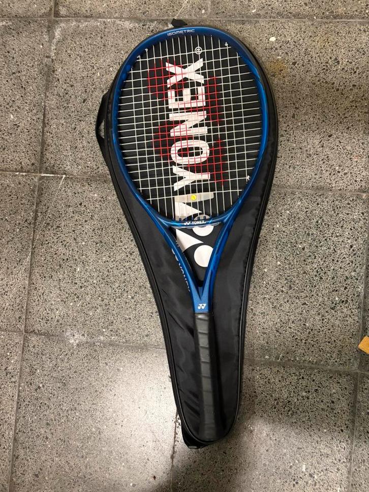 Yonex heren tennisracket, Sport en Fitness, Tennis, Zo goed als nieuw, Racket, Overige merken, Ophalen