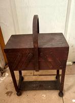 grande boite à couture en bois, Enlèvement