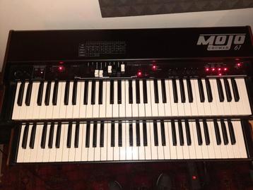 Crumar Mojo 61 draw bar organ. beschikbaar voor biedingen