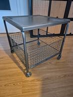 Table d'appoint sur roulettes ikea, Maison & Meubles, Enlèvement