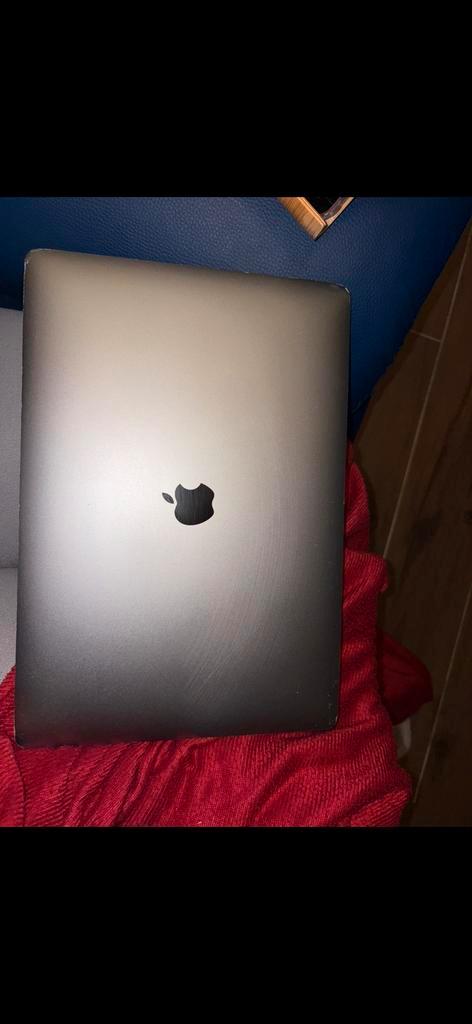 Macbook Pro Touch 2019 15" inch touchbar, Computers en Software, Apple Macbooks, Gebruikt, MacBook, Ophalen