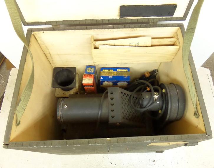 Epidiascope – merk Spencer – 8A-3122-7, Verzamelen, Militaria | Tweede Wereldoorlog, Overige soorten, Overige typen, Ophalen