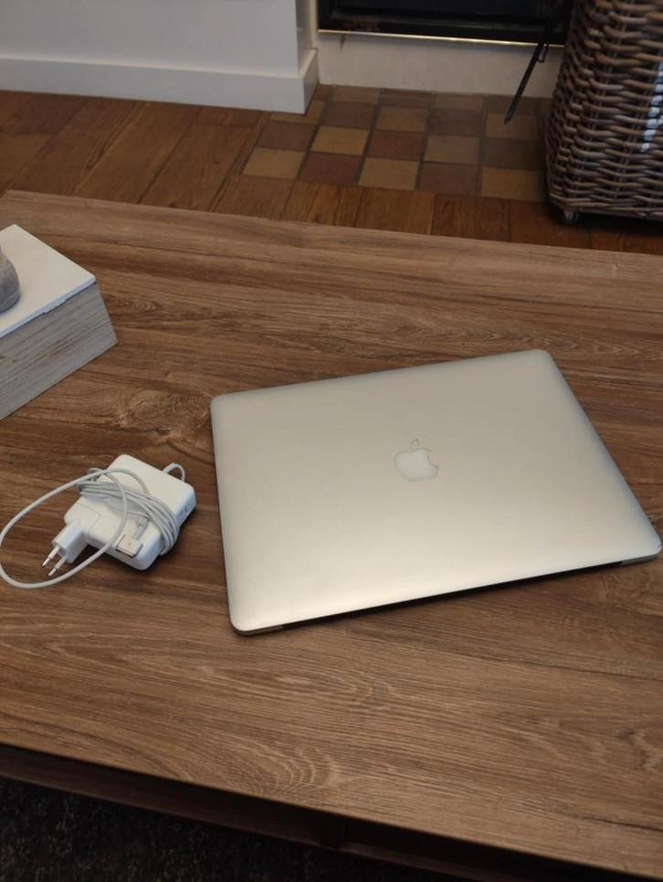 MacBook Pro 15, Computers en Software, Apple Macbooks, Zo goed als nieuw, MacBook, 256 GB, 16 GB, Qwerty, Ophalen of Verzenden