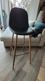 Chaise haute neuve, Enlèvement