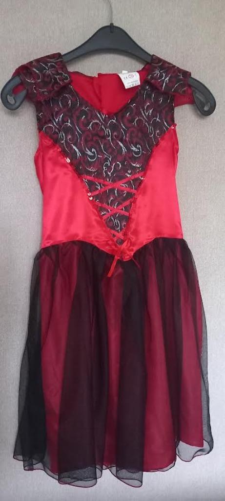 Halloween verkleedkleedje heks rood met tulle m 146, Kinderen en Baby's, Carnavalskleding en Verkleedspullen, Zo goed als nieuw