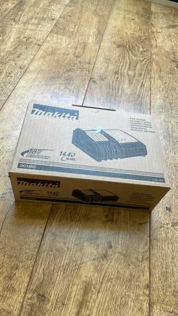 Makita DC18RC, Doe-het-zelf en Bouw, Ophalen, Nieuw