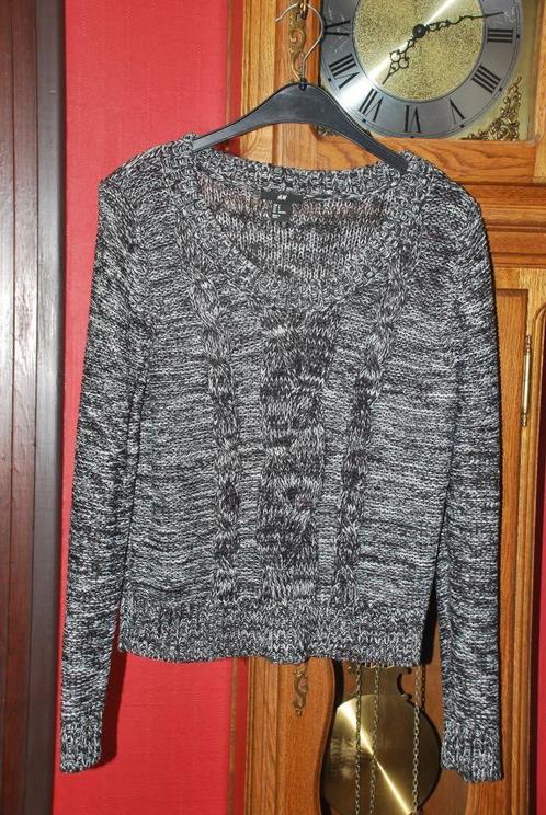 Modieuze "H&M" gemêleerde zwart-witte trui met lange mouwen,, Kleding | Dames, Truien en Vesten, Zo goed als nieuw, Maat 36 (S)