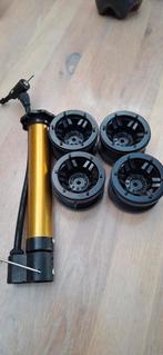 rc  1 /10   crawler vier wielen voor  opblaasbare met pomp, Ophalen of Verzenden, Zo goed als nieuw