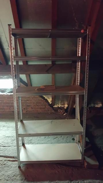 Mooi stapelrek 2mH 150CM BREED  beschikbaar voor biedingen