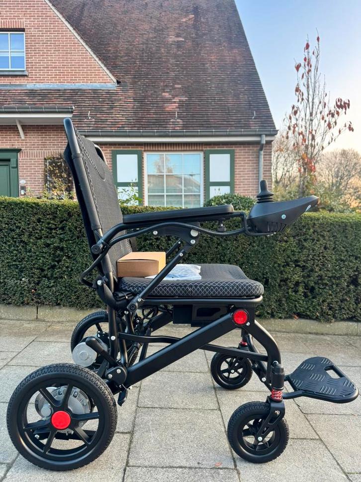 Reisstoel Lichtgewicht Elektrische rolstoel plooibaar NIEUW, Diversen, Rolstoelen, Nieuw, Elektrische rolstoel, Inklapbaar, Ophalen of Verzenden