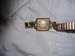 Montre femme vintage record 17 rubis, Handtassen en Accessoires, Horloges | Dames, Ophalen, Gebruikt