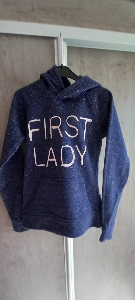 blauwe hoodie Nik&Nik maat 128, Kinderen en Baby's, Kinderkleding | Maat 128, Zo goed als nieuw, Meisje, Trui of Vest, Ophalen of Verzenden