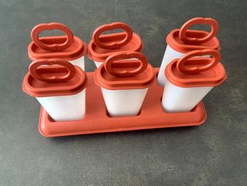 Tupperware Ijslolliestel beschikbaar voor biedingen