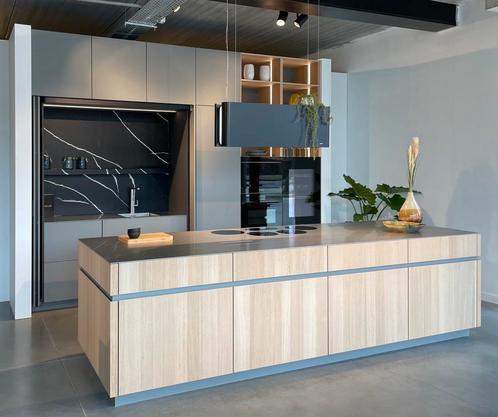 Toonzaalkeuken te koop, Doe-het-zelf en Bouw, Overige Doe-Het-Zelf en Bouw, Zo goed als nieuw, Ophalen