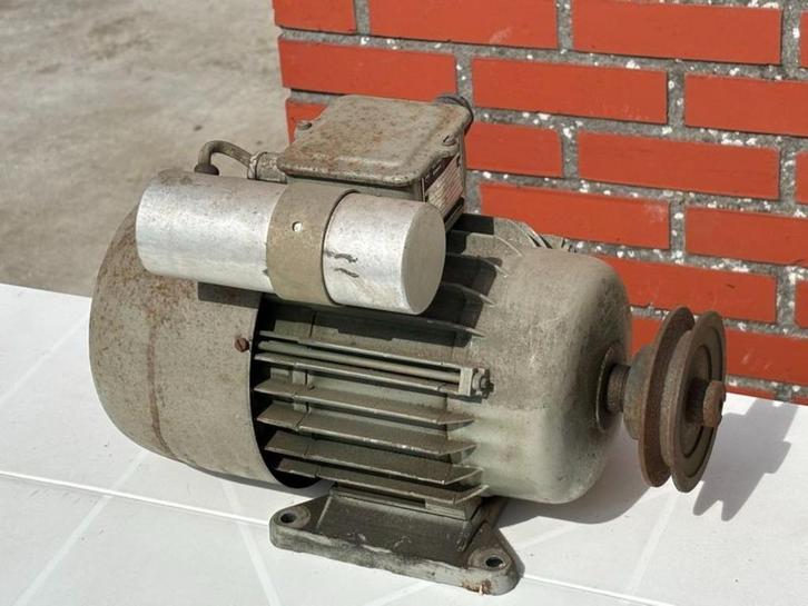 Elektromotor, Doe-het-zelf en Bouw, Motoren, Gebruikt, Elektromotor, 1800 rpm of meer, Ophalen