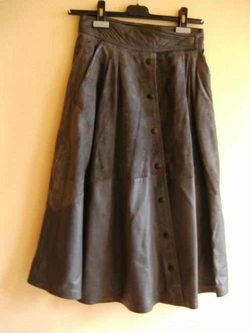 prachtige lederen rok, Kleding | Dames, Rokken, Nieuw, Maat 38/40 (M), Grijs, Knielengte, Ophalen