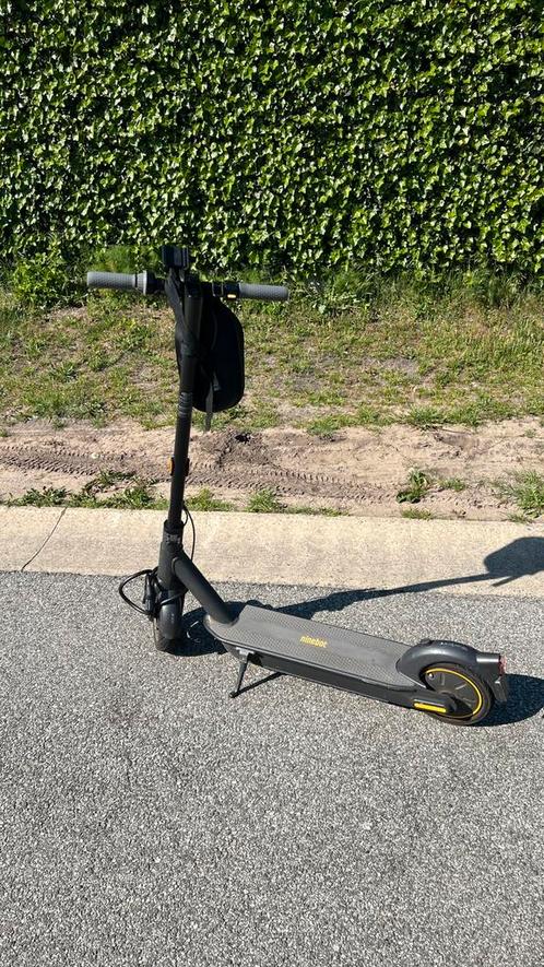 Ninebot KickScooter MAX G30 (Segway) – elektrische step, Fietsen en Brommers, Steps, Zo goed als nieuw, Ophalen of Verzenden