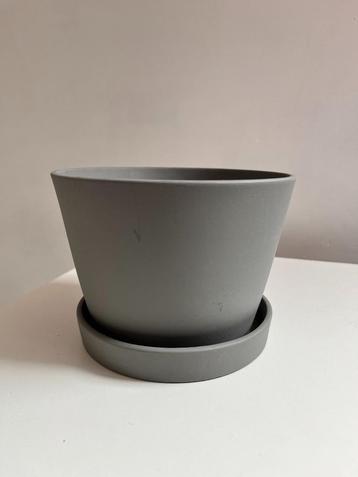 Bloempot met schotel - grijs - 15 cm, Intérieur, Moins de 25 cm, Enlèvement, Utilisé