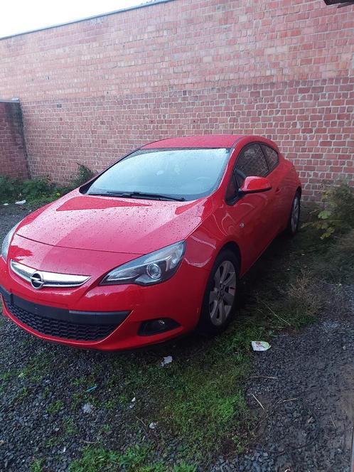 Opel astra GTC 150000 km bj 2013, Auto's, Opel, Particulier, Astra, Benzine, Euro 5, Coupé, Rood