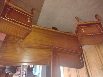 slaapkamer vintage  beschikbaar voor biedingen