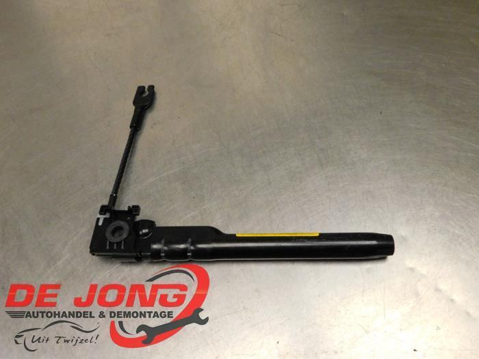 Tendeur de ceinture droit d'un Peugeot 3008, Autos : Pièces & Accessoires, Habitacle & Garnissage, Peugeot, Utilisé, 3 mois de garantie