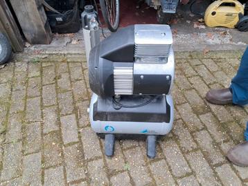 Stille compressor, Enlèvement, Utilisé