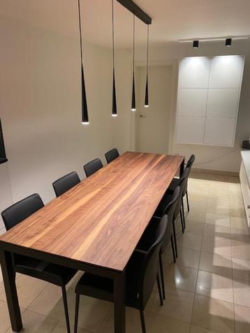 Bureau meubel beschikbaar voor biedingen