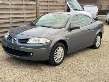 Renault megane cabrio benzine gekeurd voor verkoop beschikbaar voor biedingen