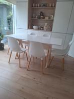 Eettafel met 6 bijpassende stoelen, Ophalen, Gebruikt